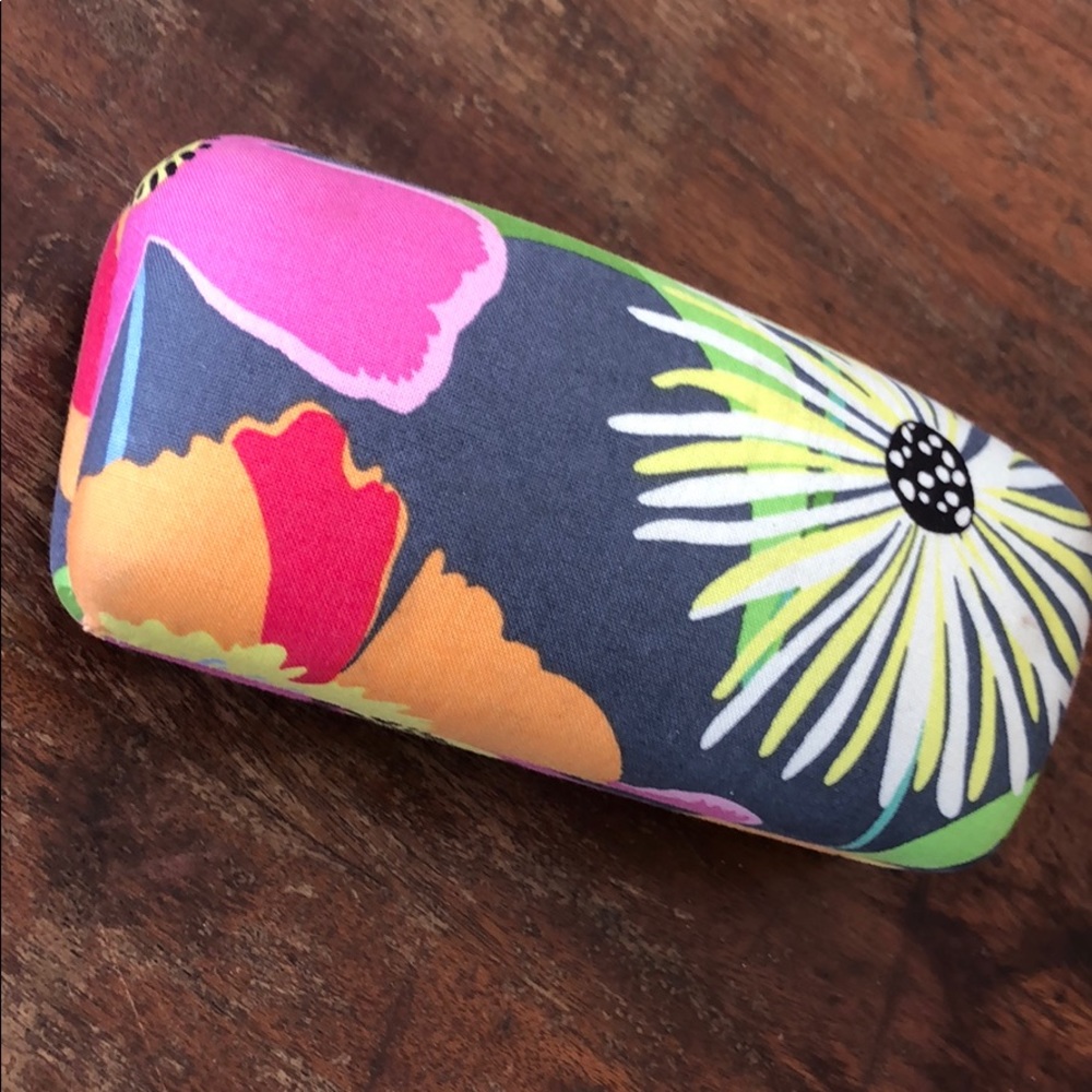 Vera Bradley case